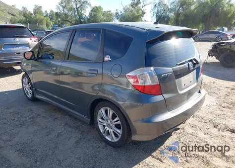 2011 Honda Fit Sport z USA, uszkodzony, nr VIN JHMGE8H53BC014392